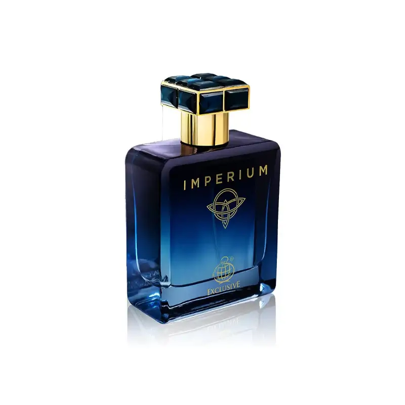 Fragancia amaderada con toque especiado.